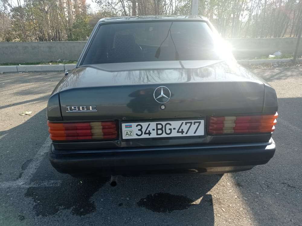 Mercedes 190, 1991 il, 2.0 L, 285 392 km