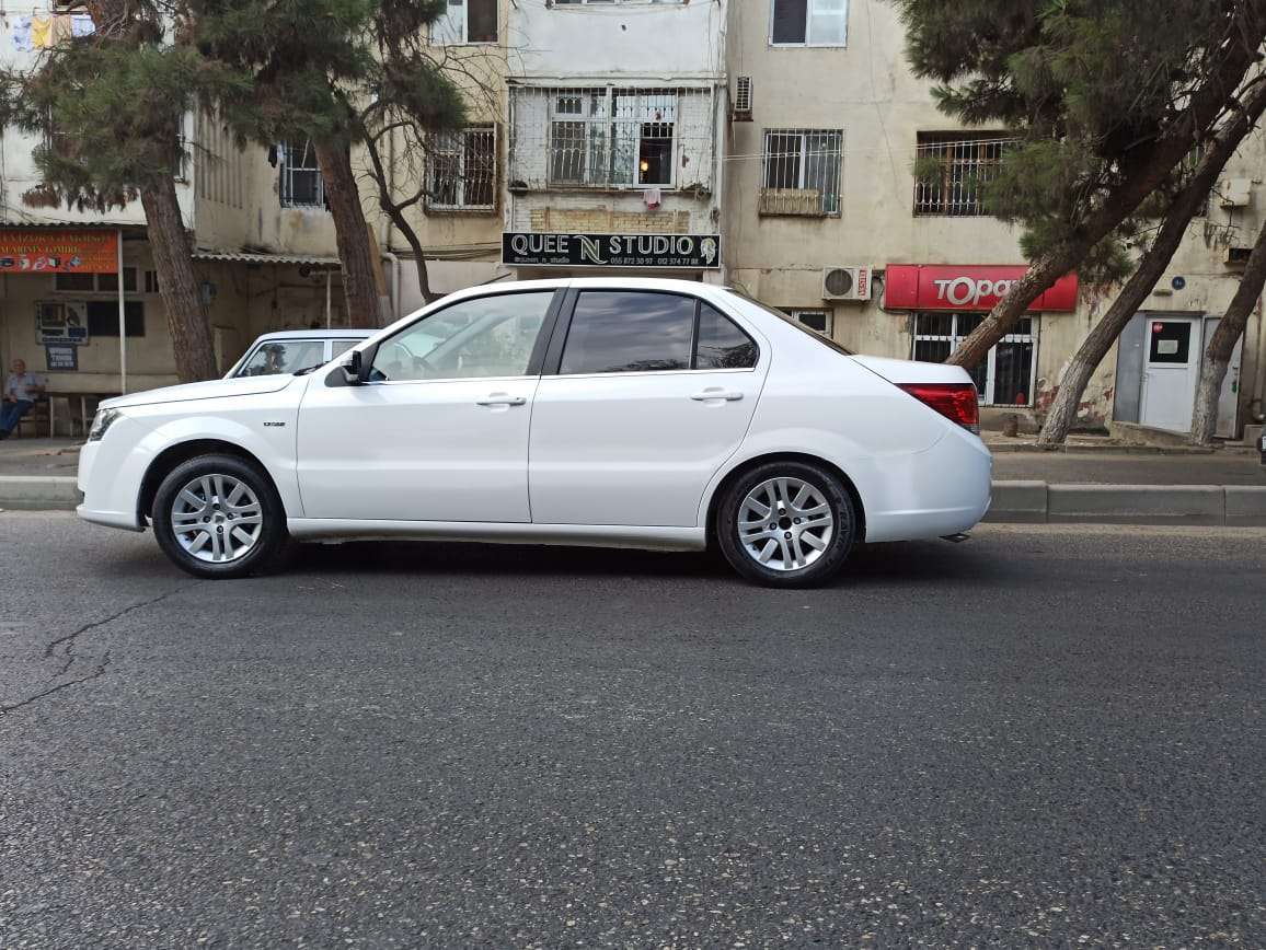 Khazar SD, 2020 il, 1.7 L, 50 000 km