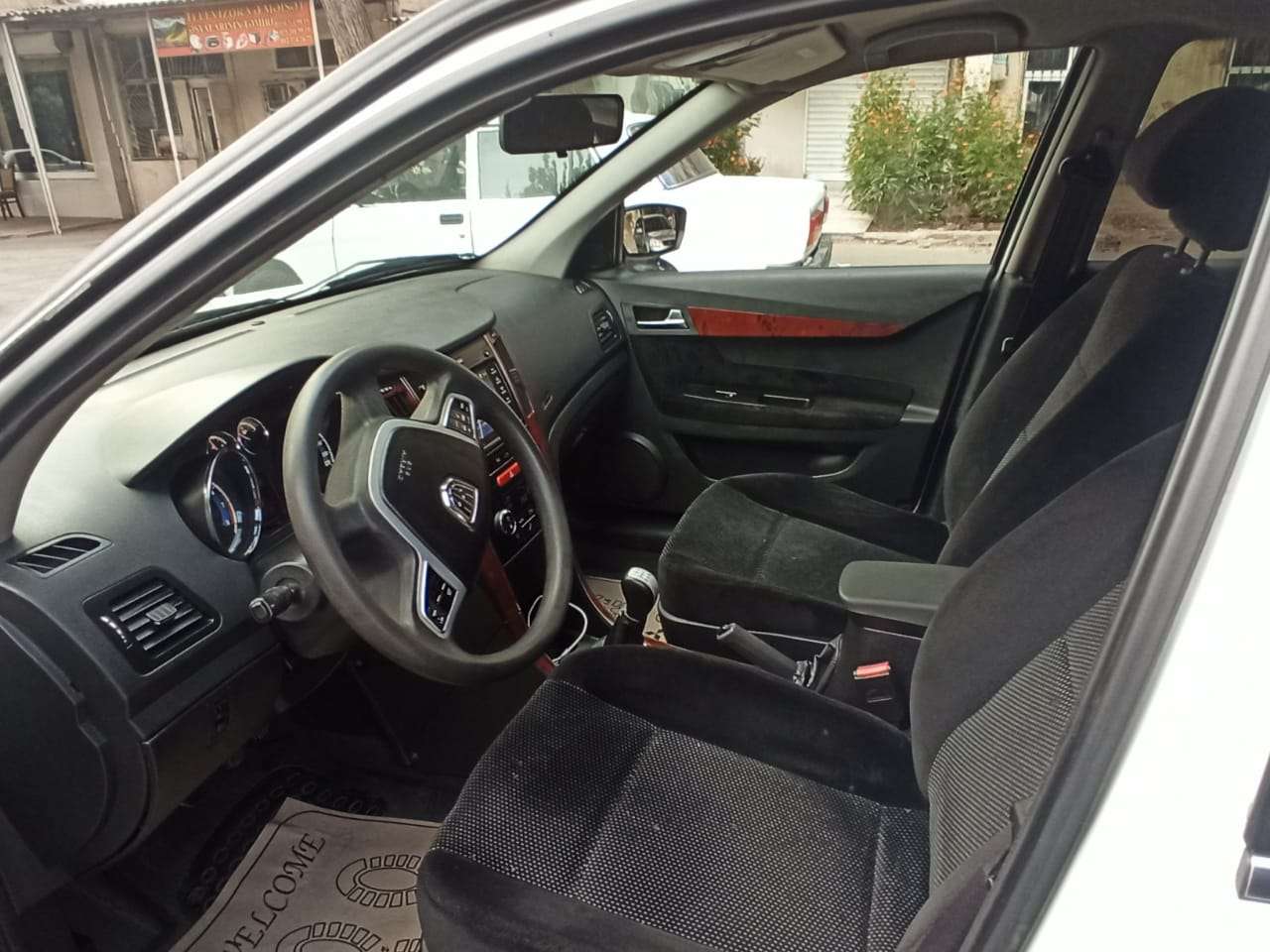 Khazar SD, 2020 il, 1.7 L, 50 000 km