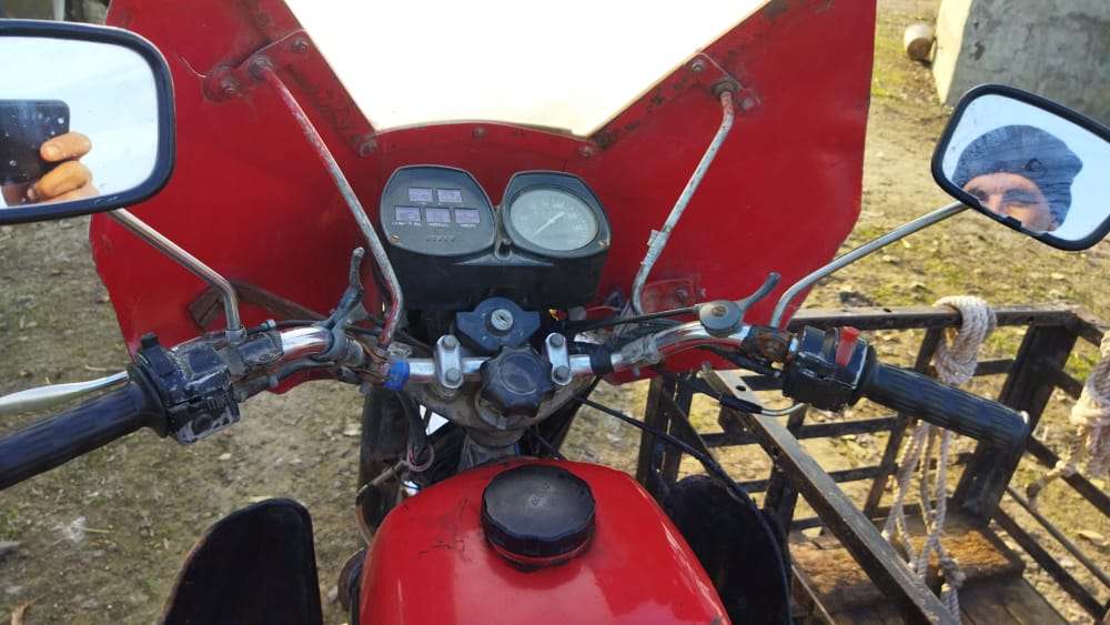 IJ 2717, 1992 il, 0.1 L, 50 000 km