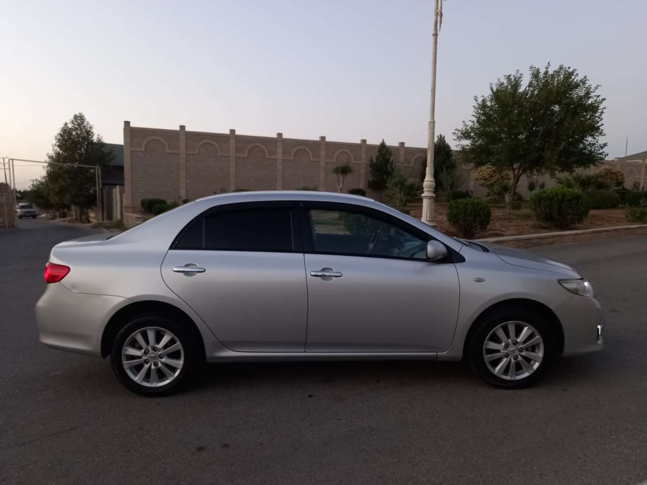 Toyota Corolla, 2007 il, 1.6 L, 180 000 km
