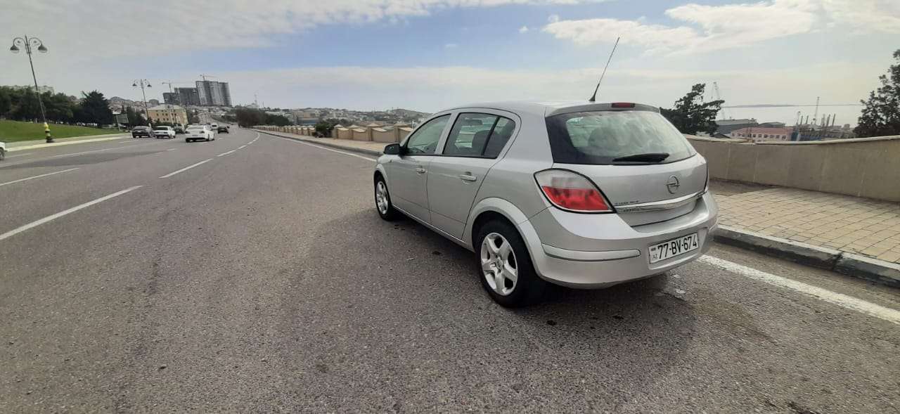 Opel Astra, 2006 il, 1.3 L, 152 357 km