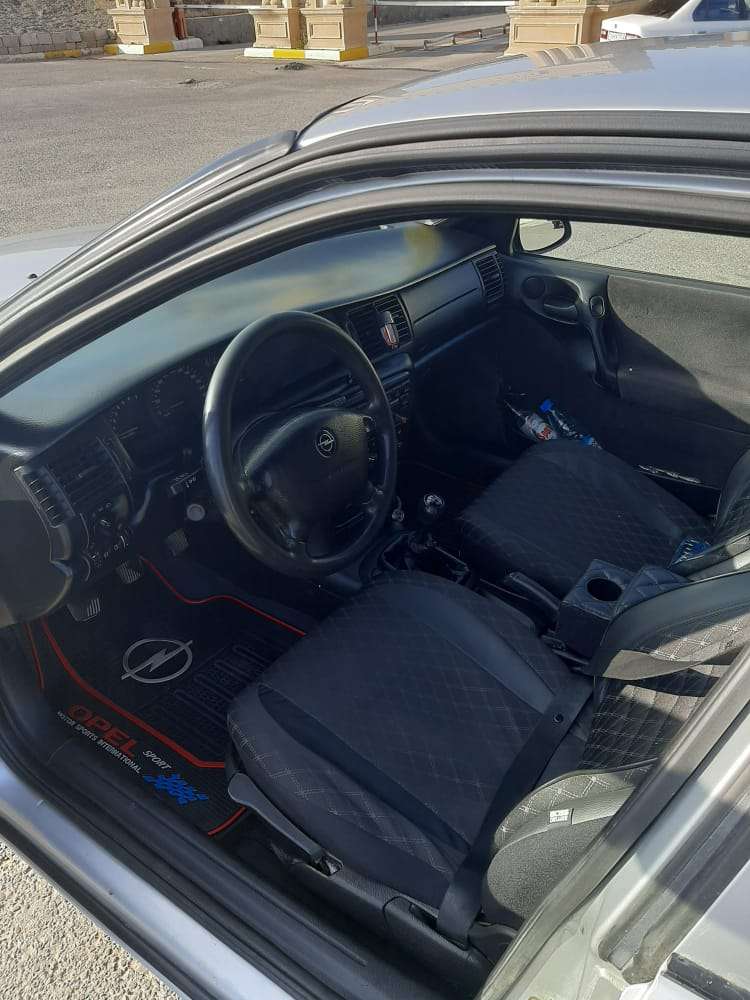 Opel Vectra, 1998 il, 1.6 L, 215 000 km