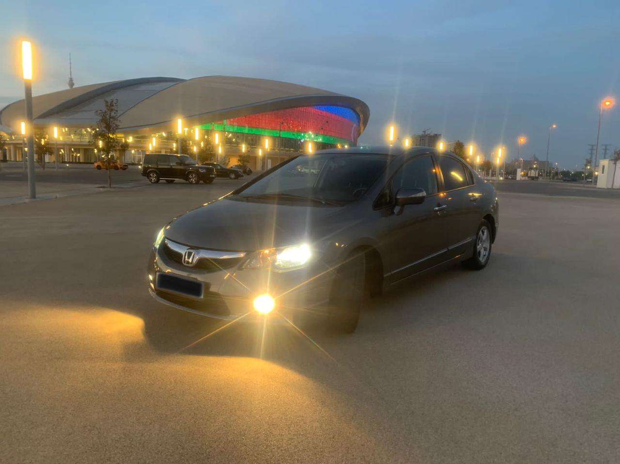 Honda Civic, 2009 il, 1.3 L, 127 000 km