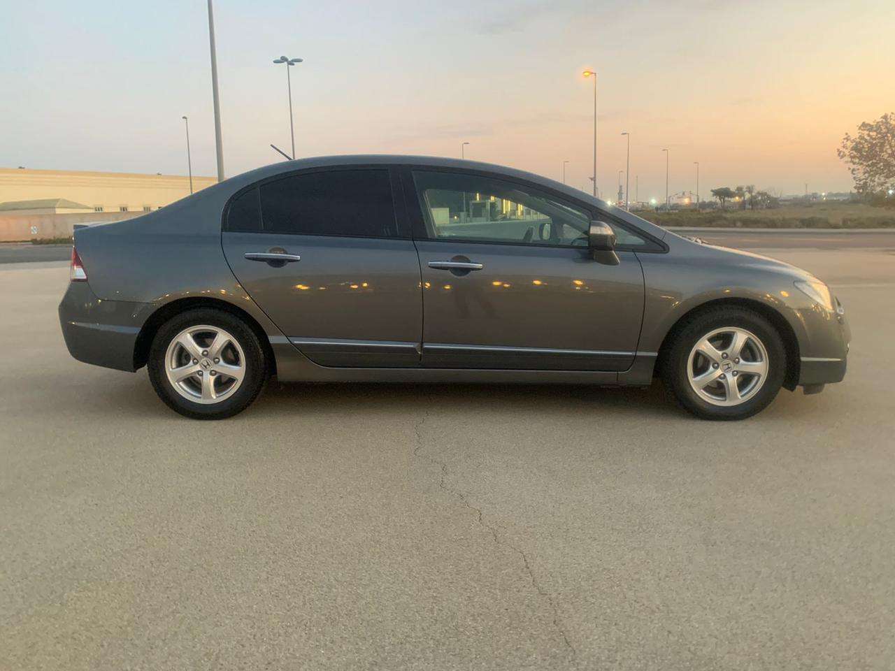 Honda Civic, 2009 il, 1.3 L, 127 000 km