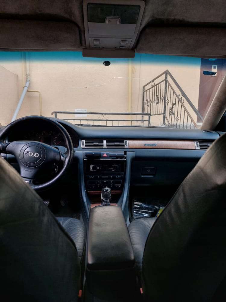 Audi A6, 1997 il, 3.0 L, 300 000 km