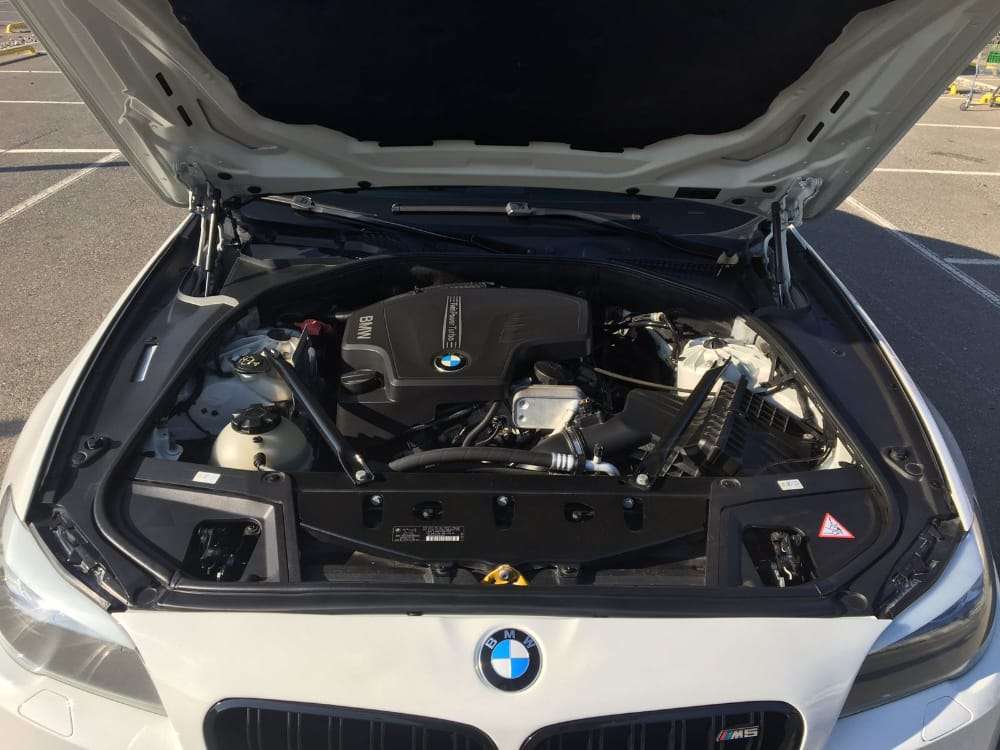 BMW 528, 2012 il, 2.0 L, 172 200 km