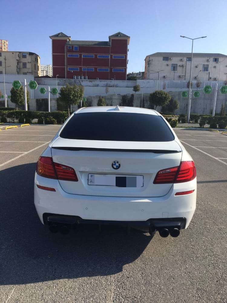 BMW 528, 2012 il, 2.0 L, 172 200 km