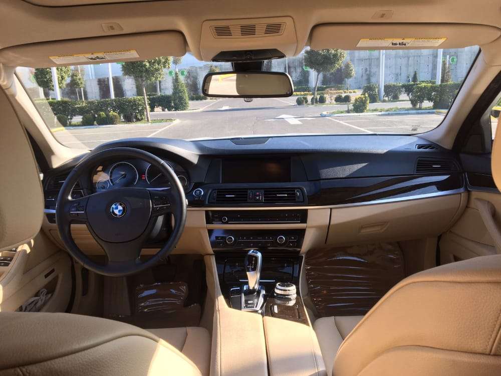 BMW 528, 2012 il, 2.0 L, 172 200 km