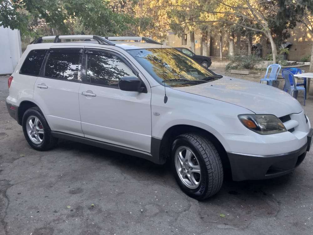 Mitsubishi Outlander, 2002 il, 2.4 L, 312 121 km