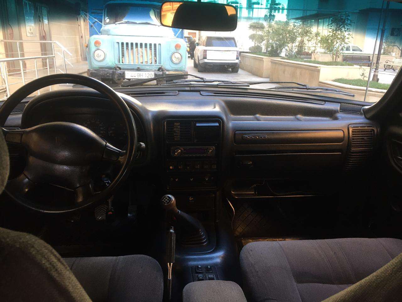 GAZ 3110, 2001 il, 2.3 L, 100 000 km