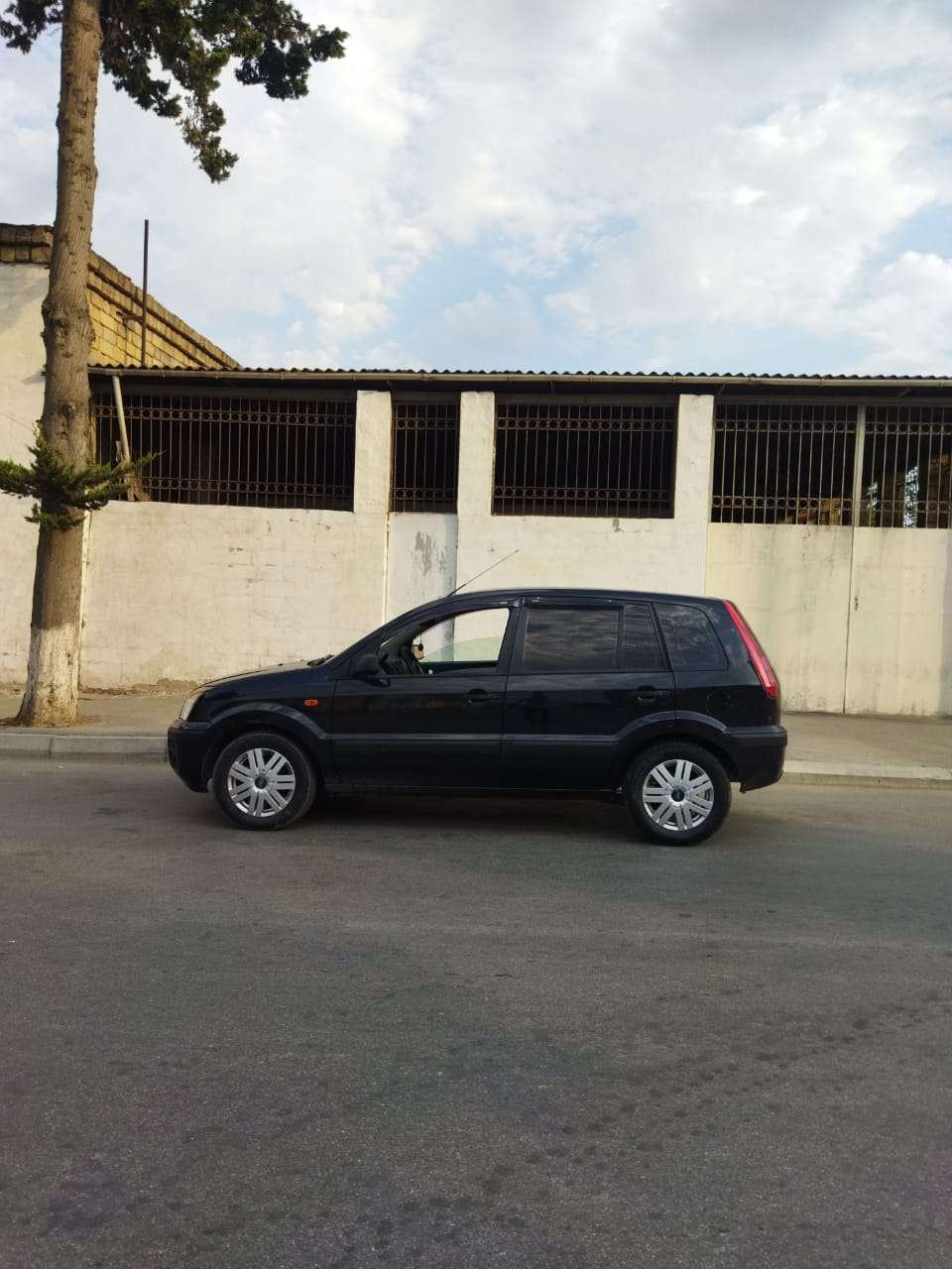 Ford Fusion, 2008 il, 1.4 L, 189 098 km