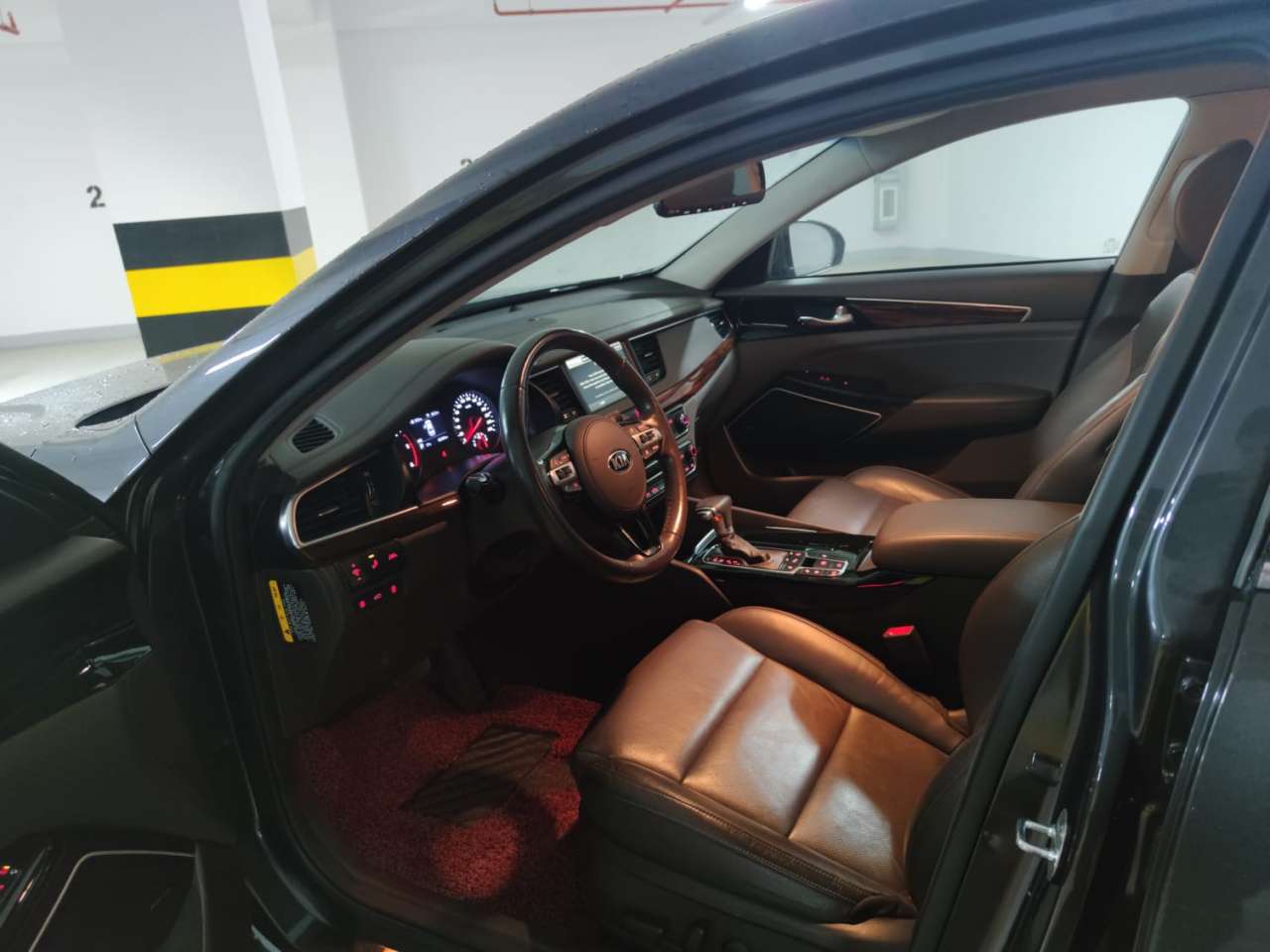 Kia Cadenza, 2016 il, 2.2 L, 110 000 km