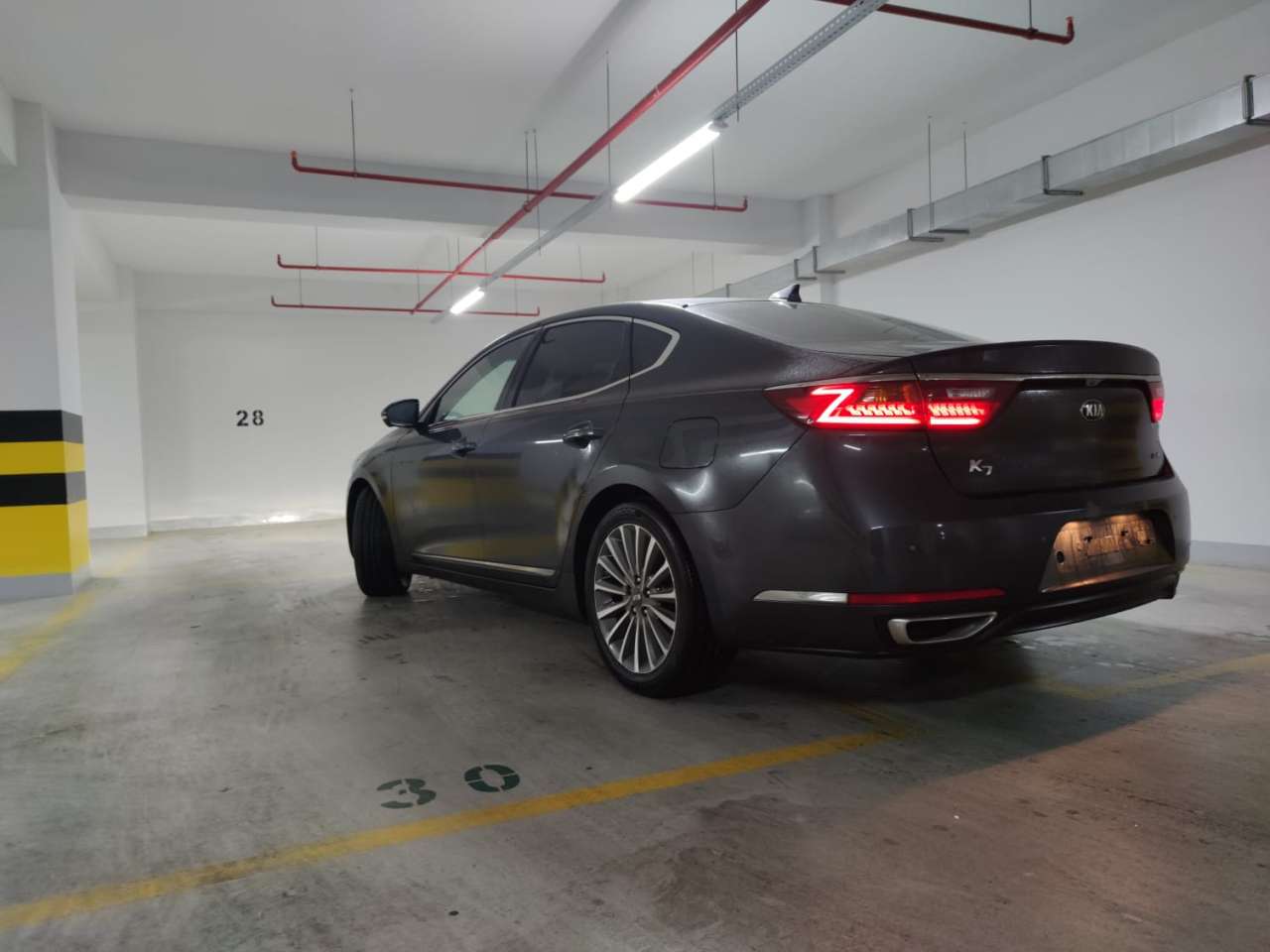 Kia Cadenza, 2016 il, 2.2 L, 110 000 km