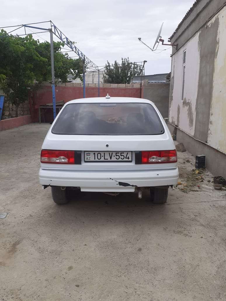 IJ 2126 Oda, 2003 il, 1.6 L, 100 000 km