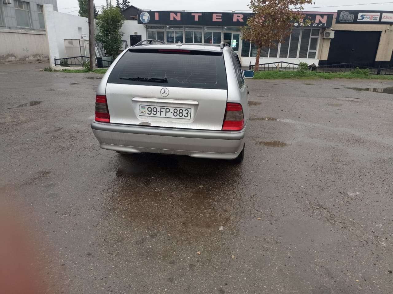 Mercedes C 200, 2000 il, 2.0 L, 287 624 km