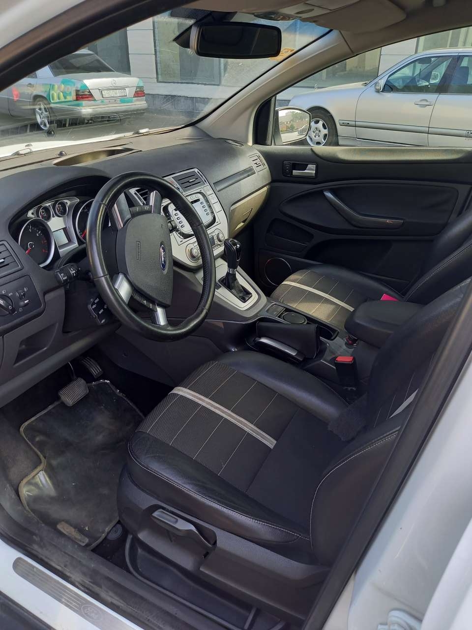 Ford Kuga, 2012 il, 2.5 L, 130 000 km