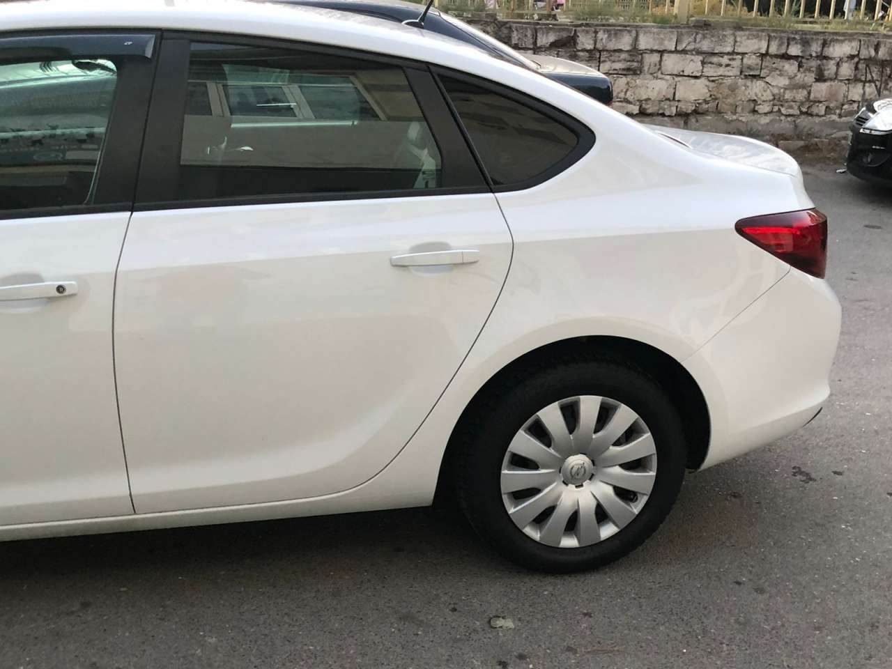 Opel Astra, 2015 il, 1.6 L, 119 000 km