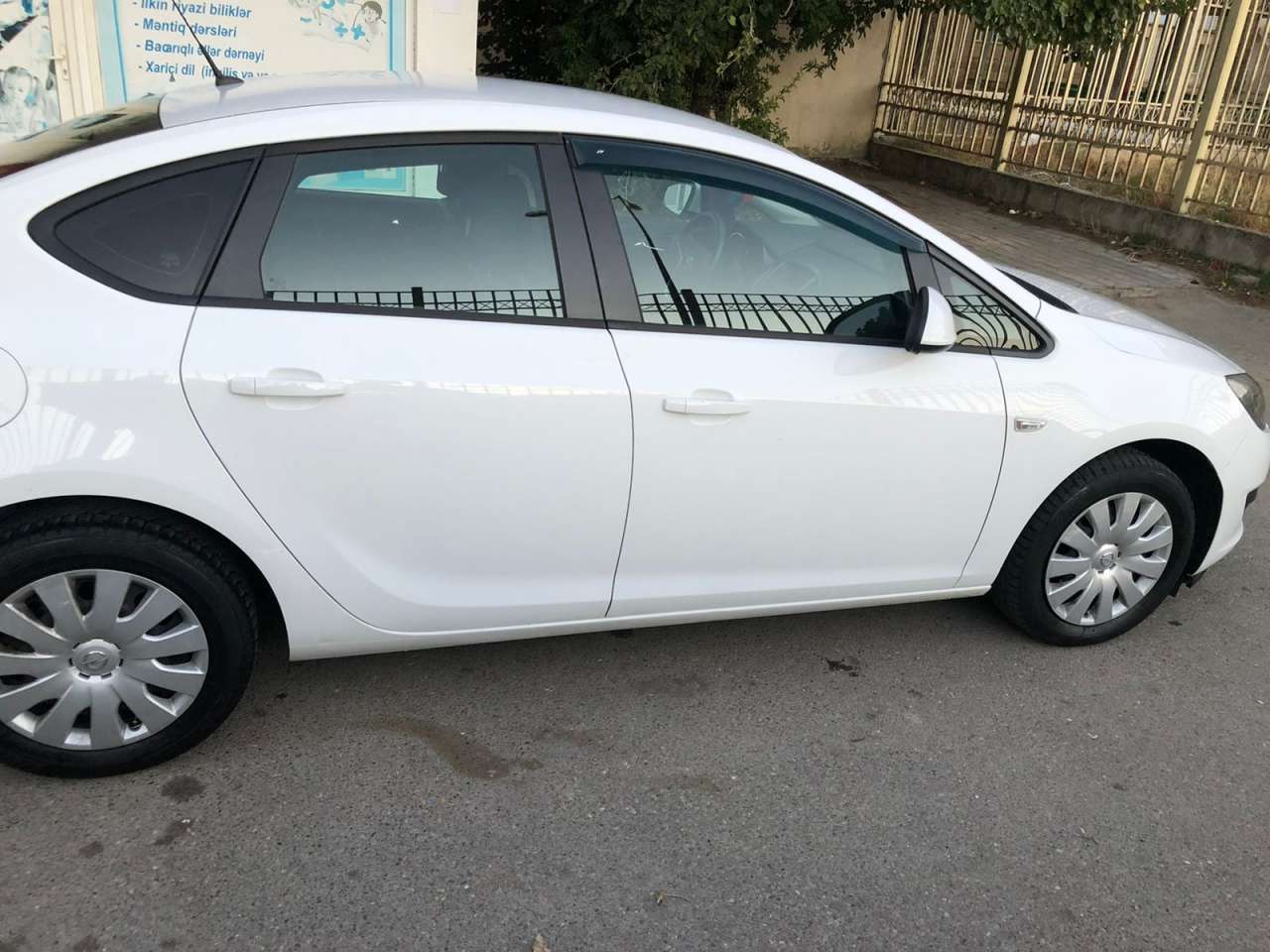 Opel Astra, 2015 il, 1.6 L, 119 000 km