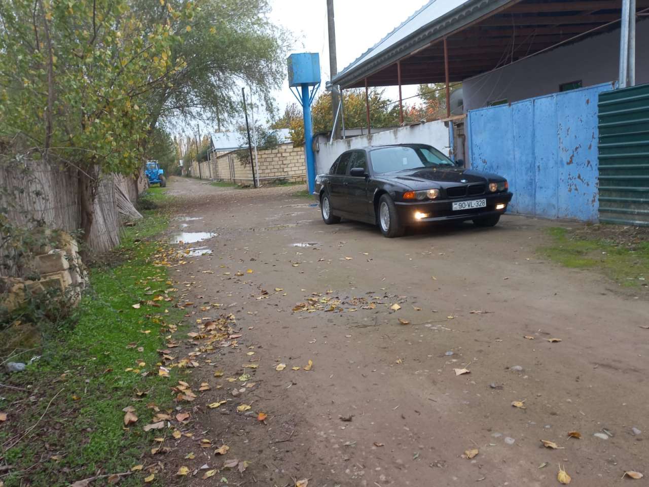 BMW 728, 1999 il, 2.8 L, 231 465 km