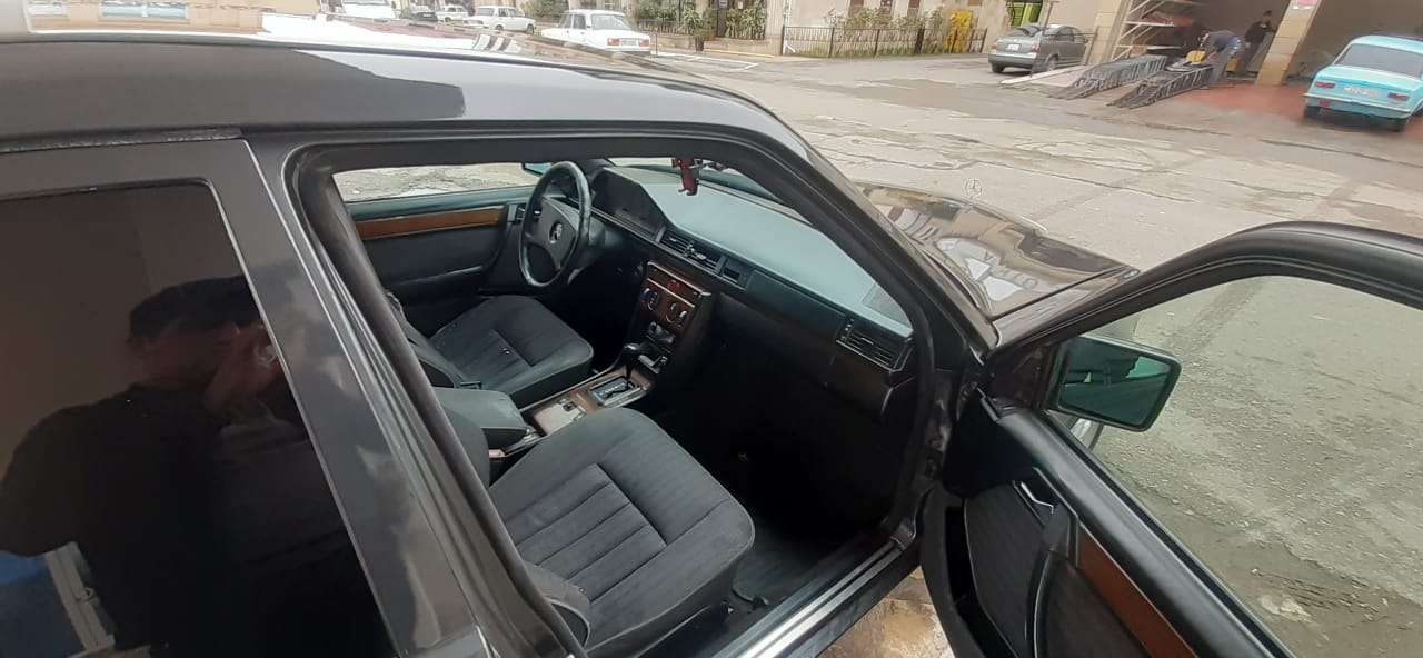 Mercedes E 250, 1990 il, 2.5 L, 533 650 km