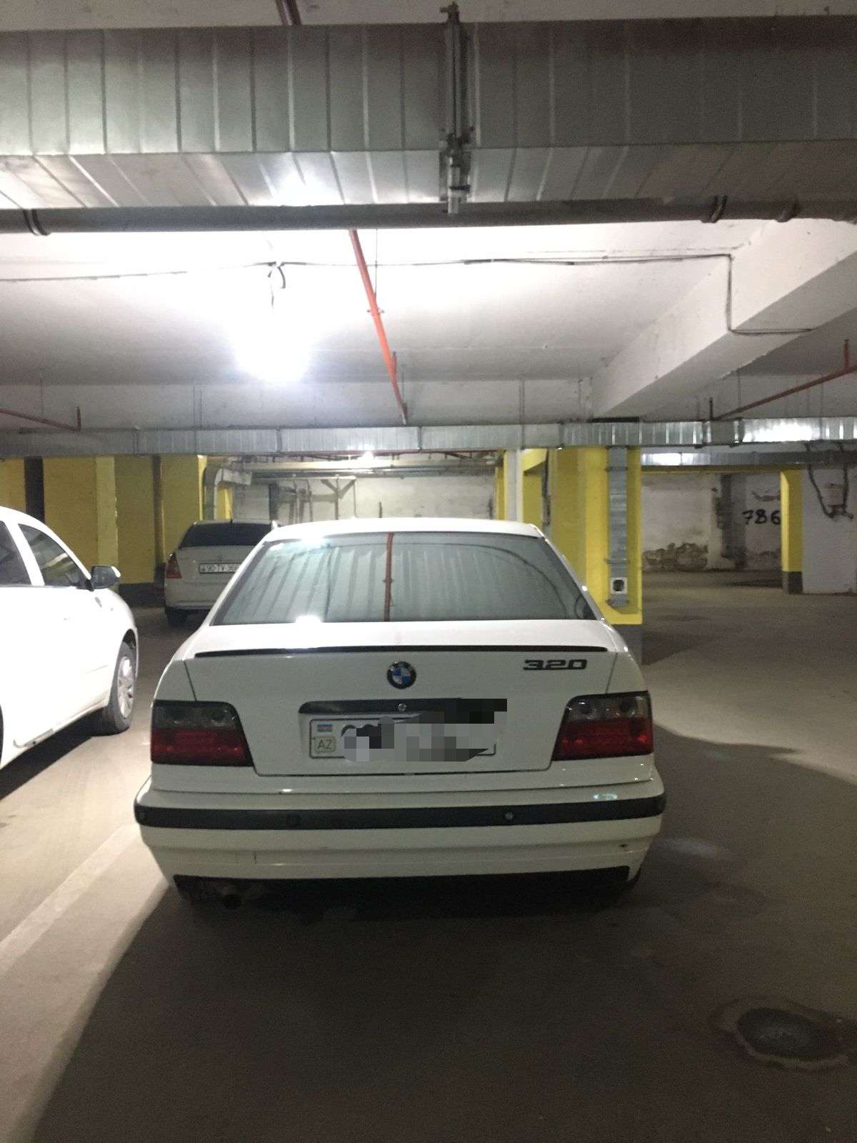 BMW 320, 1993 il, 2.0 L, 417 000 km