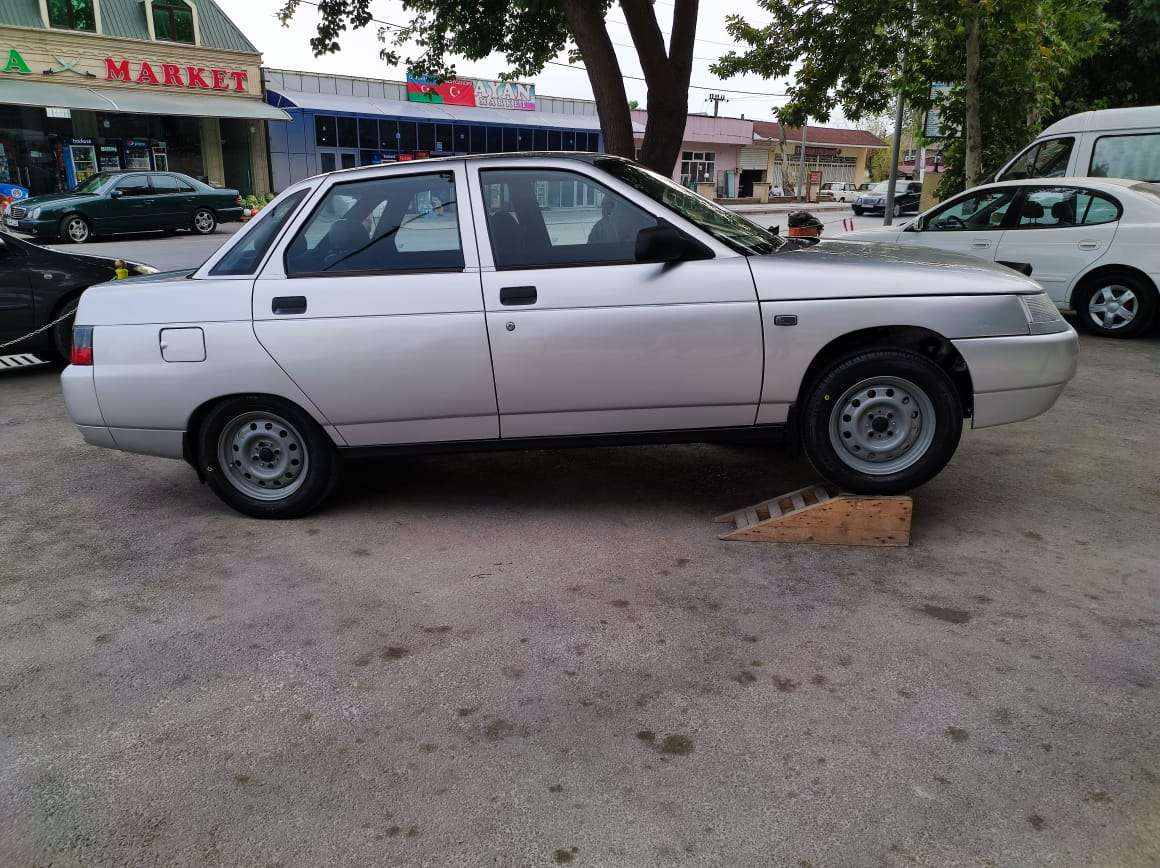 LADA (VAZ) 2110, 2005 il, 1.6 L, 160 000 km