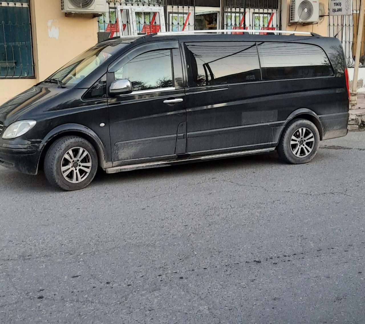 Mercedes Vito, 2010 il, 2.2 L, 377 000 km