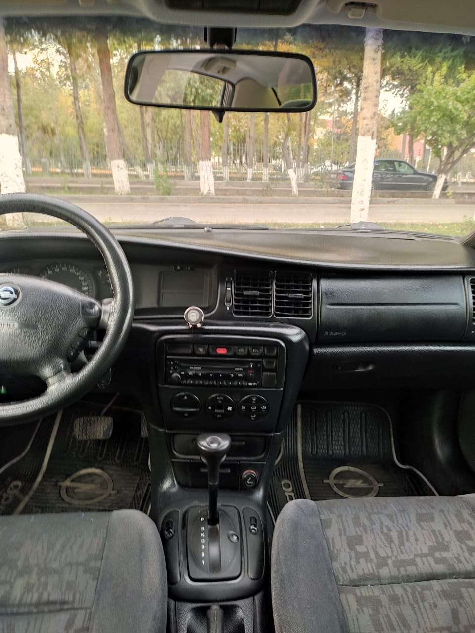 Opel Vectra, 1998 il, 1.8 L, 250 000 km