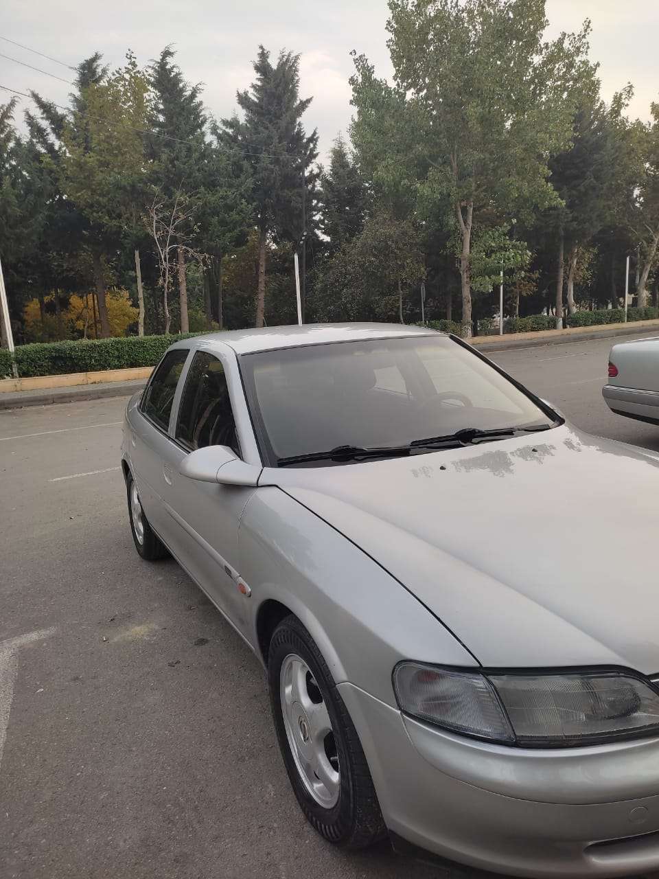 Opel Vectra, 1998 il, 1.8 L, 250 000 km