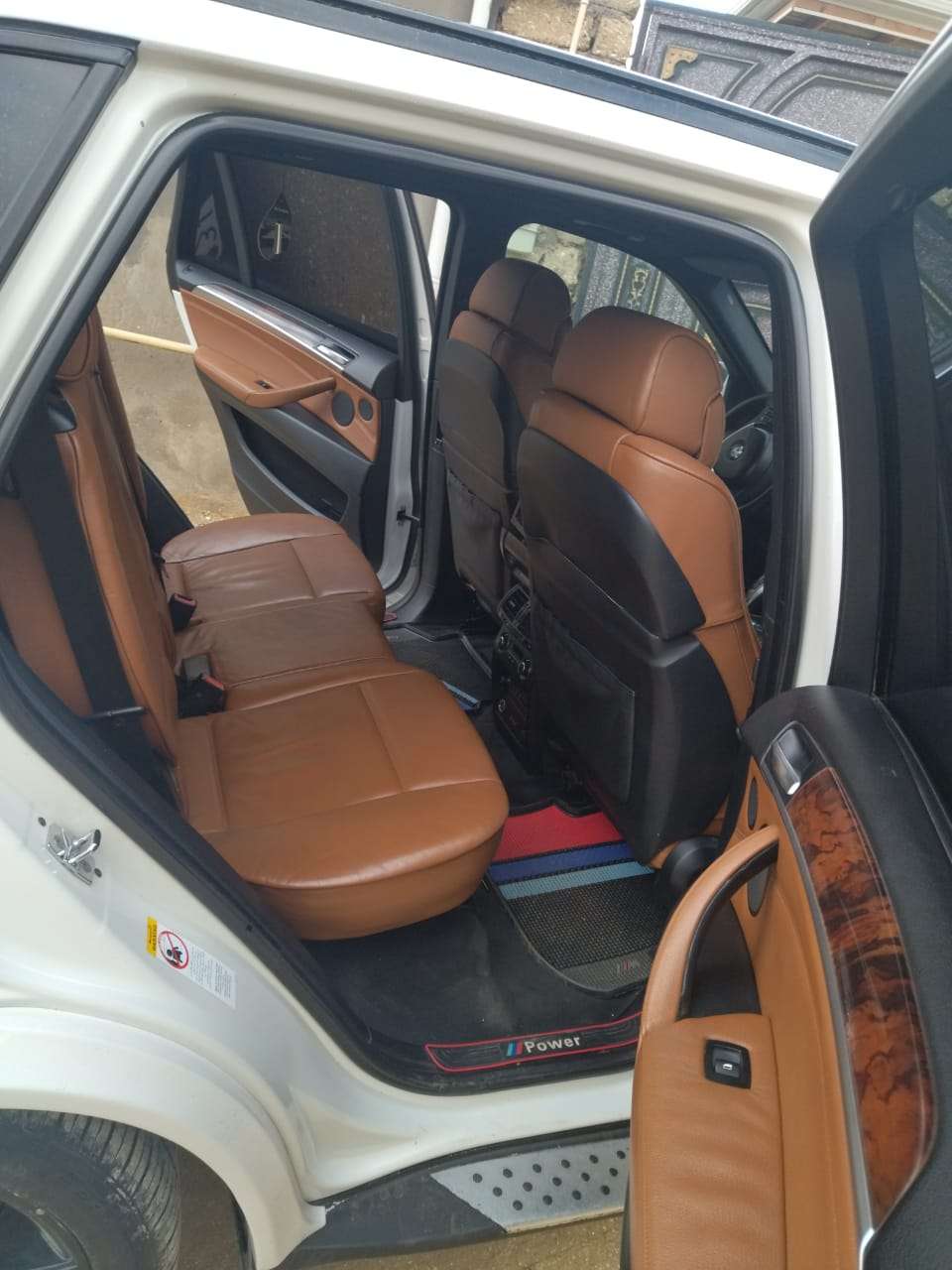 BMW X5, 2007 il, 4.8 L, 268 000 km