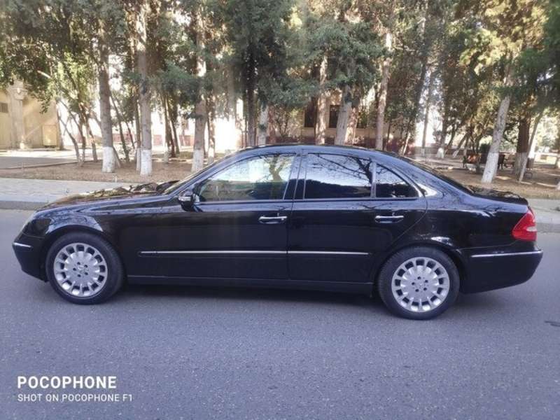 Mercedes E 500, 2002 il, 5.0 L, 86 000 km
