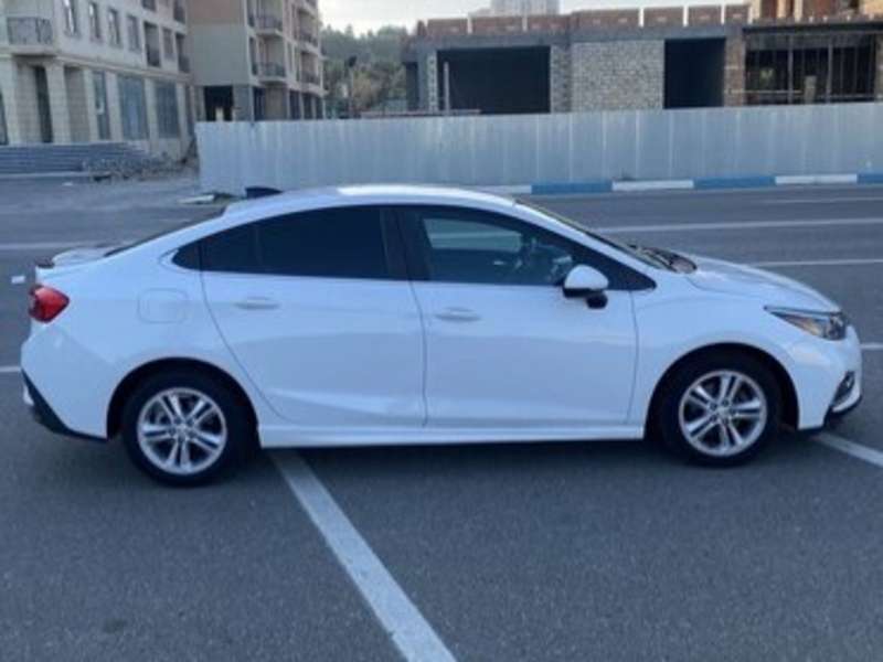 Chevrolet Cruze, 2017 il, 1.4 L, 172 812 km