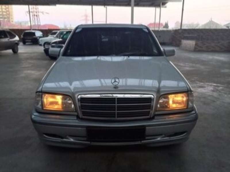Mercedes C 180, 1999 il, 1.8 L, 285 000 km