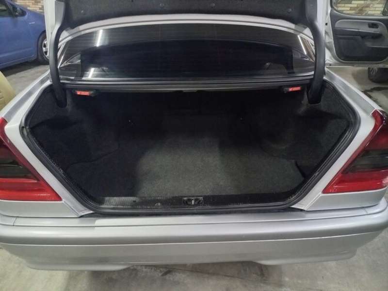 Mercedes C 180, 1999 il, 1.8 L, 285 000 km