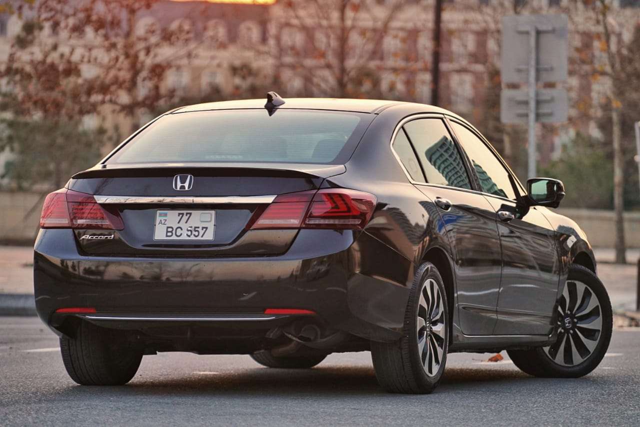 Honda Accord, 2013 il, 2.0 L, 168 981 km