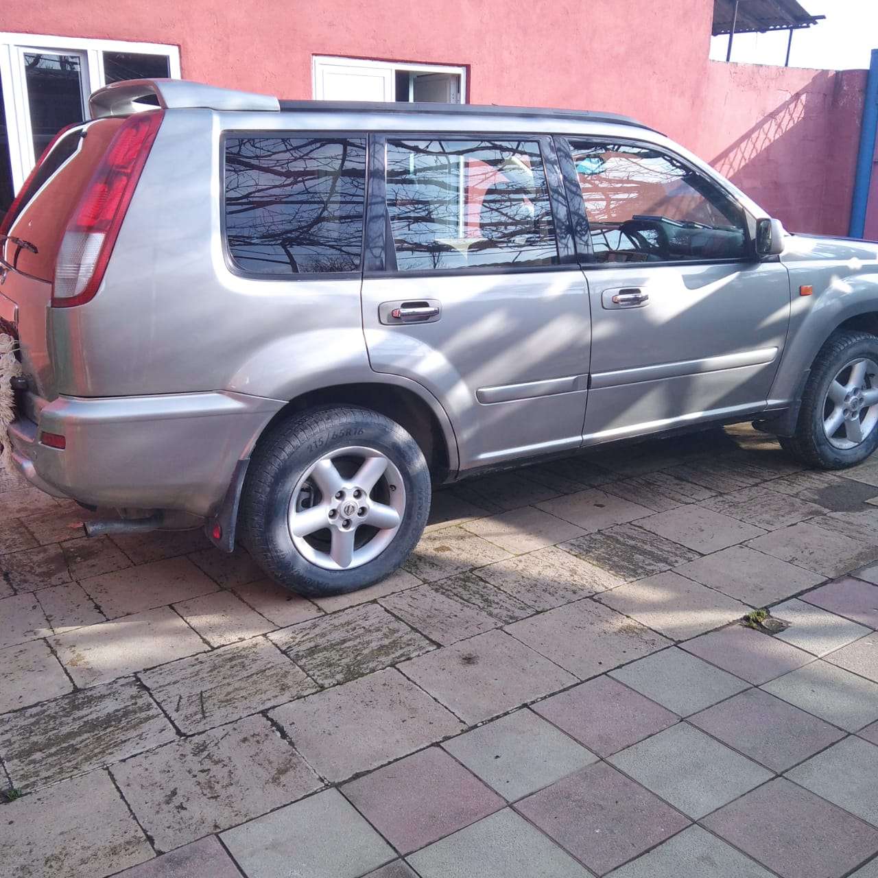 Nissan X-Trail, 2002 il, 2.0 L, 220 130 km