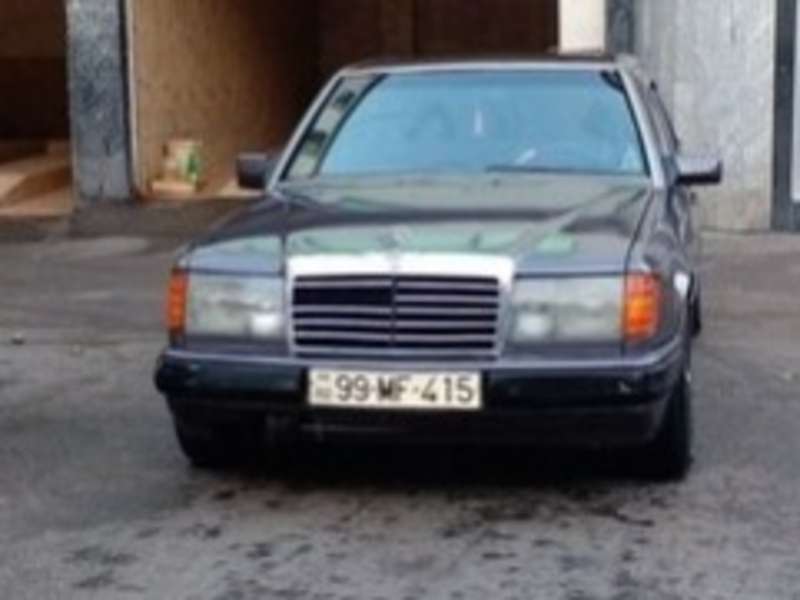 Mercedes E 220, 1993 il, 2.2 L, 320 000 km
