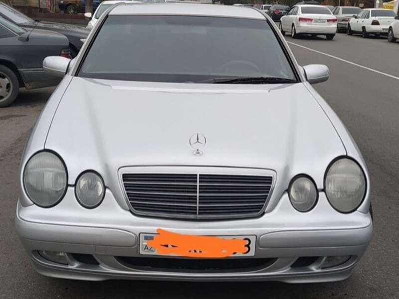 Mercedes E 220, 2000 il, 2.2 L, 532 000 km