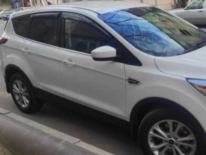 Ford Escape, 2019 il, 1.5 L, 21 000 km