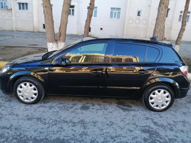 Opel Astra, 2006 il, 1.3 L, 282 000 km