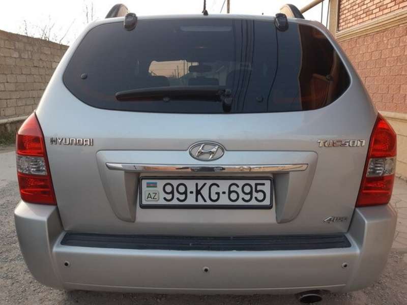 Hyundai Tucson, 2008 il, 2.0 L, 260 000 km