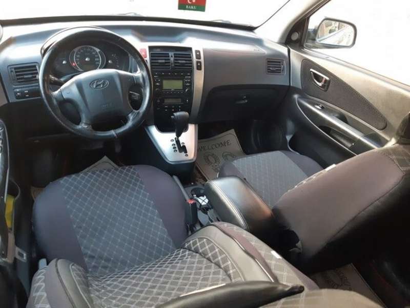 Hyundai Tucson, 2008 il, 2.0 L, 260 000 km