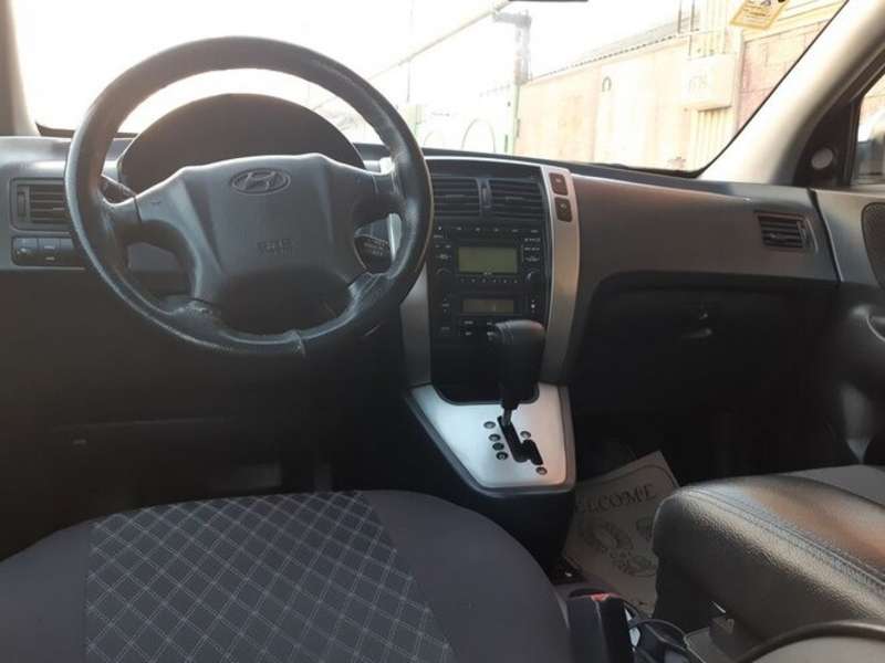 Hyundai Tucson, 2008 il, 2.0 L, 260 000 km