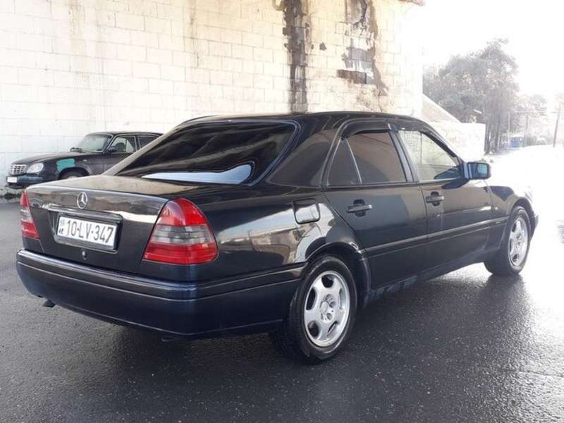 Mercedes C 200, 1995 il, 2.0 L, 304 124 km