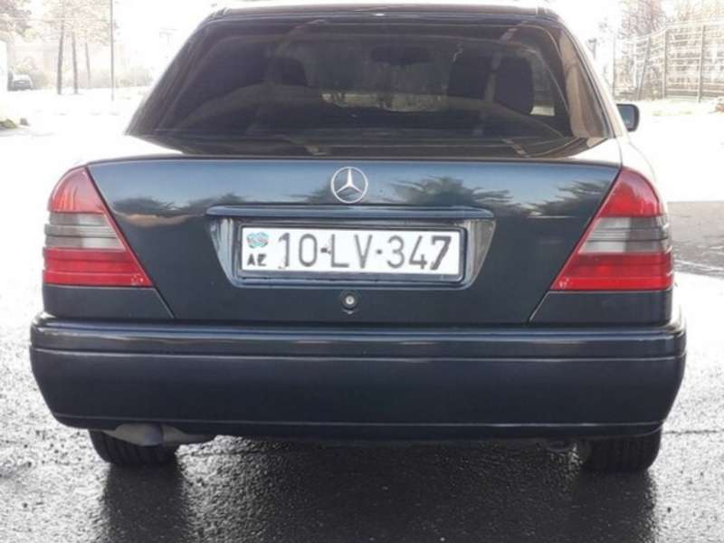 Mercedes C 200, 1995 il, 2.0 L, 304 124 km