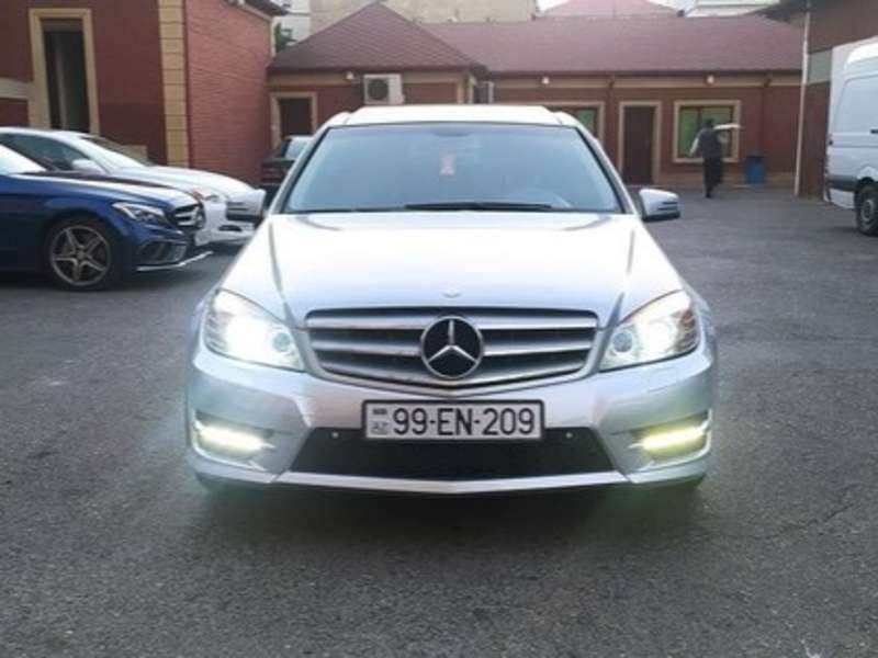 Mercedes C 200, 2010 il, 1.8 L, 170 157 km