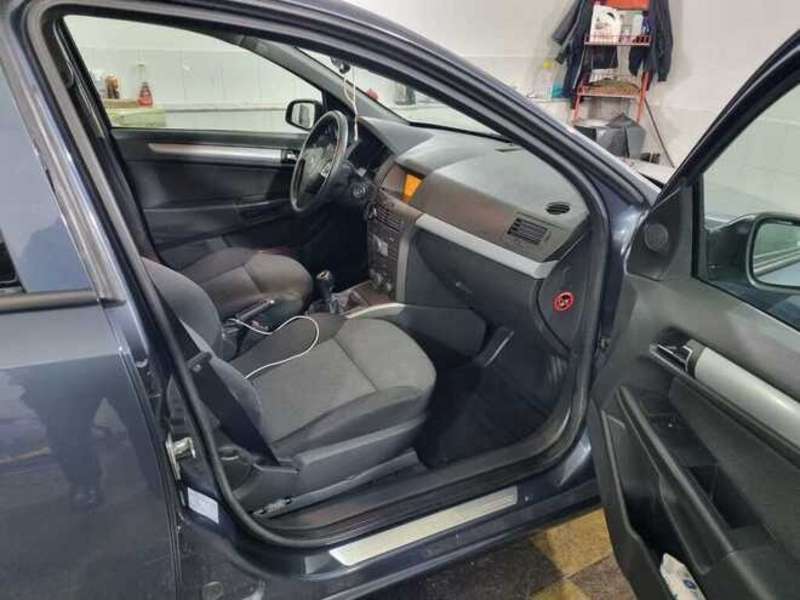 Opel Astra, 2006 il, 1.3 L, 200 000 km