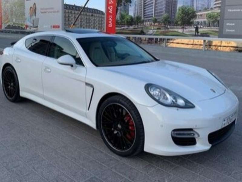 Porsche Panamera Turbo, 2009 il, 4.8 L, 115 000 km