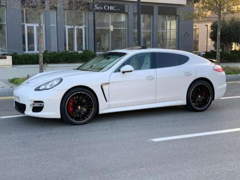 Porsche Panamera Turbo, 2009 il, 4.8 L, 115 000 km